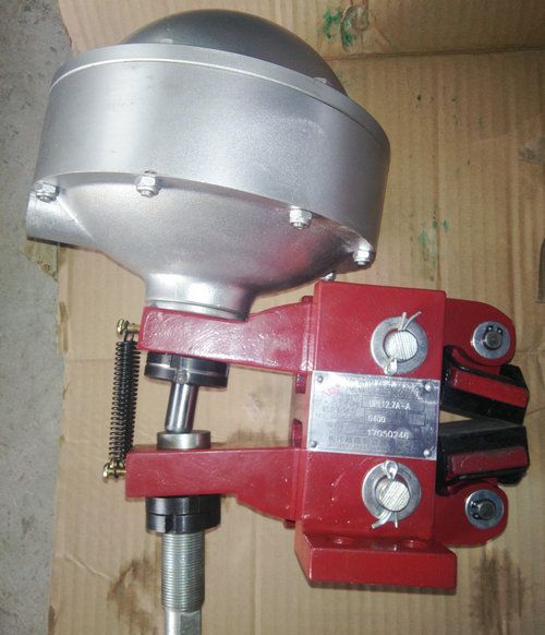 QP(CQP)12.7氣動(dòng)盤(pán)式制動(dòng)器